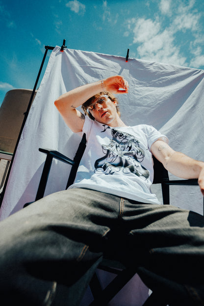 Playera Blanca Along